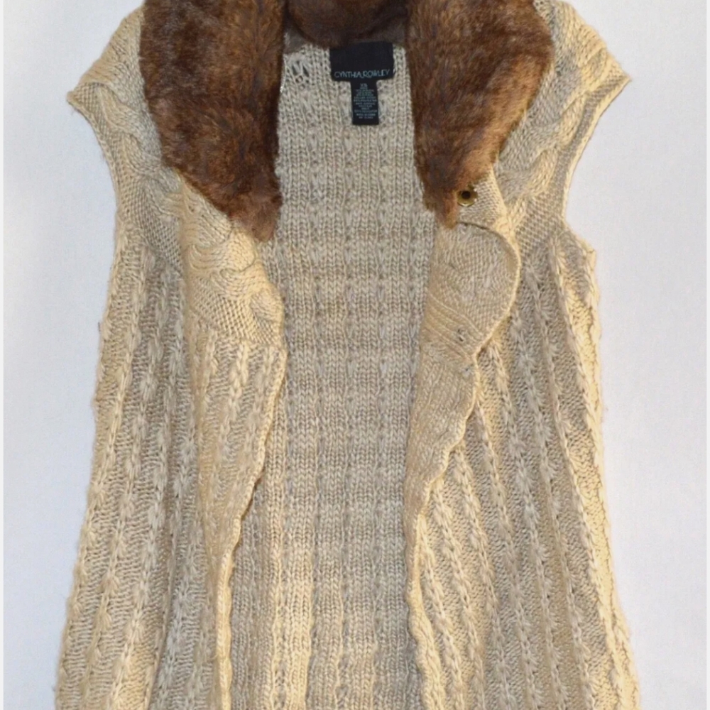 CYNTHIA ROWLEY Knit Sweater Vest Faux Fur Collar Size XS - Picture 7 of 8